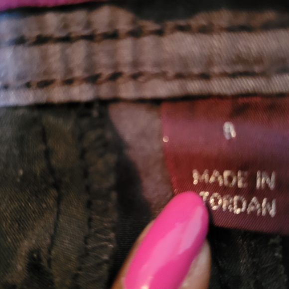 Gloria Vanderbilt gray pants. Pockets in front - Picture 4 of 4